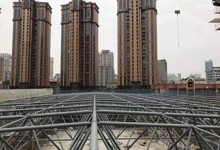 百色螺栓球网架结构