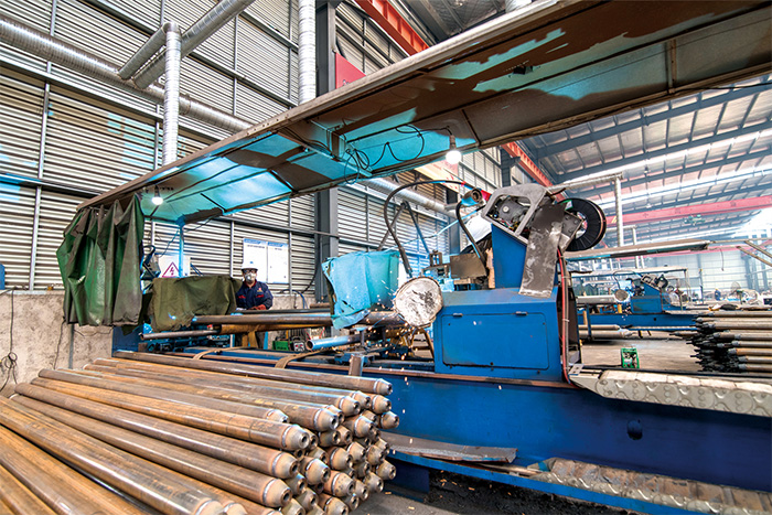 百色网架杆件自动焊接